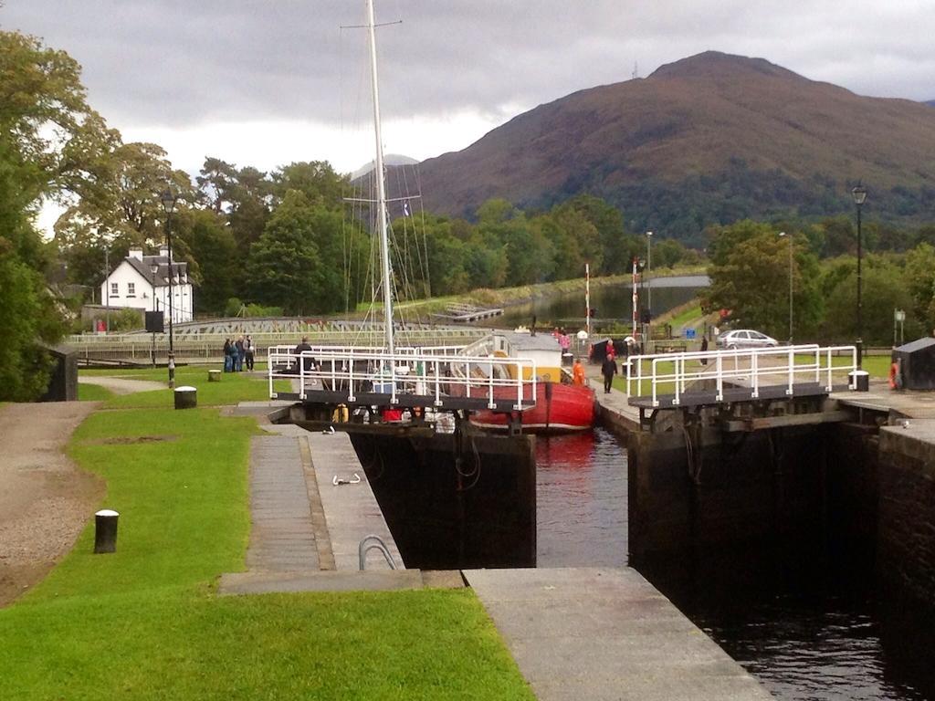 Chase The Wild Goose, By Fort William Hostel Exterior photo